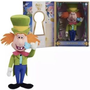 D23 EXCLUSIVE ALICE IN WONDERLAND 70TH ANNIVERSARY PLUSH MAD HATTER  Disney